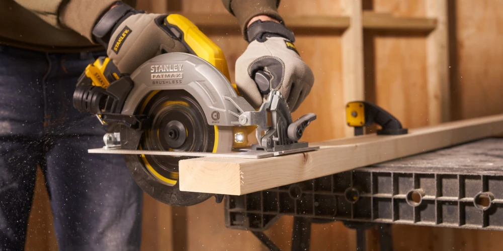 Stanley FATMAX V20 SFMCS550