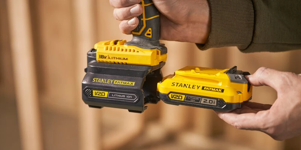 Adapter do akumulatorów Stanley FATMAX V20