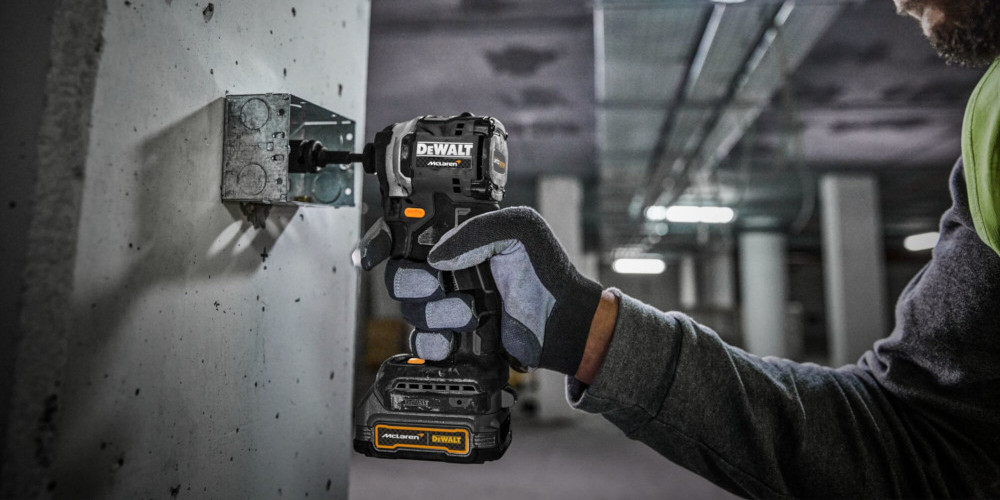 zakrętarka udarowa DeWalt DCF85M