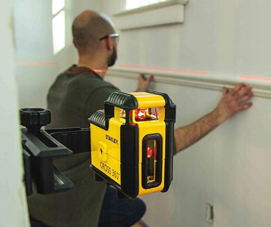 Wygodne i precyzyjne pomiary dzięki poziomicom laserowym od Mensura