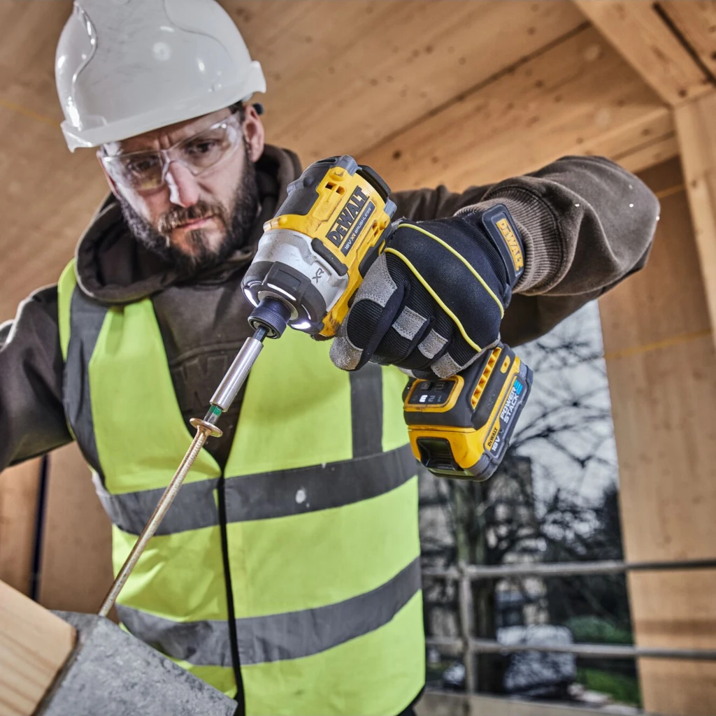 Najlepsze zakrętarki udarowe 2025 – porównanie i ocena